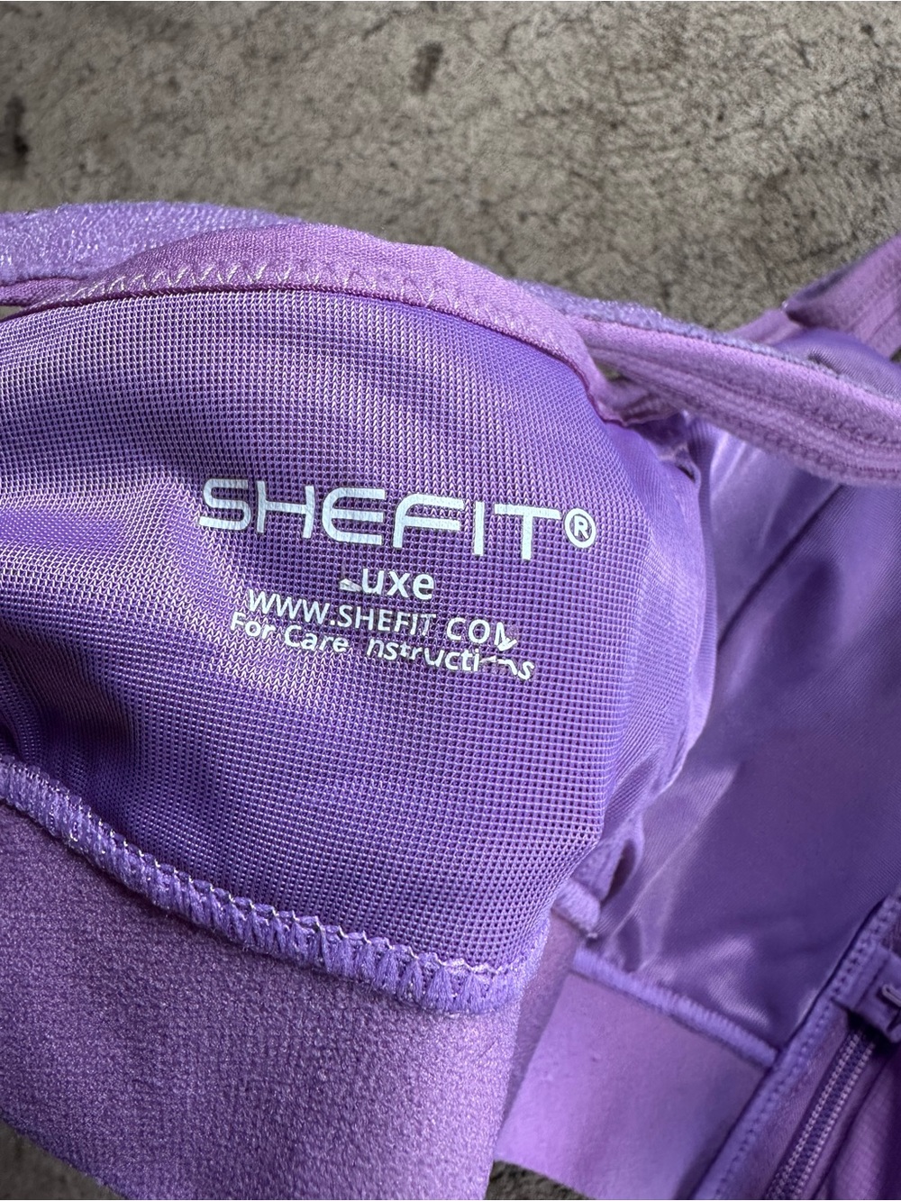 SHEFIT Lavender Front-Zip Ultimate Cross-Back Straps Sports Bra - Picture 4 of 6